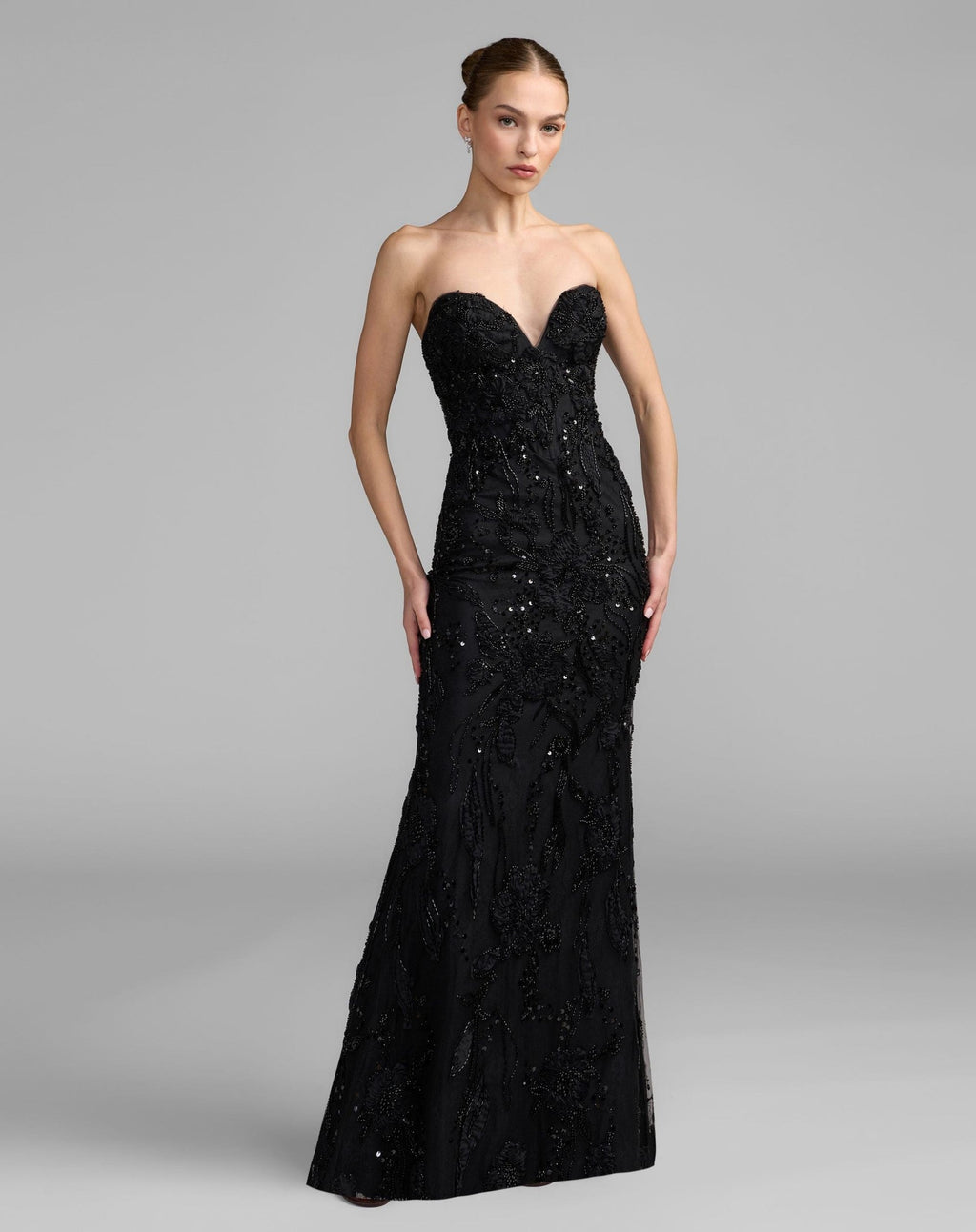 Black Embellished Lace Strapless Sweetheart Gown