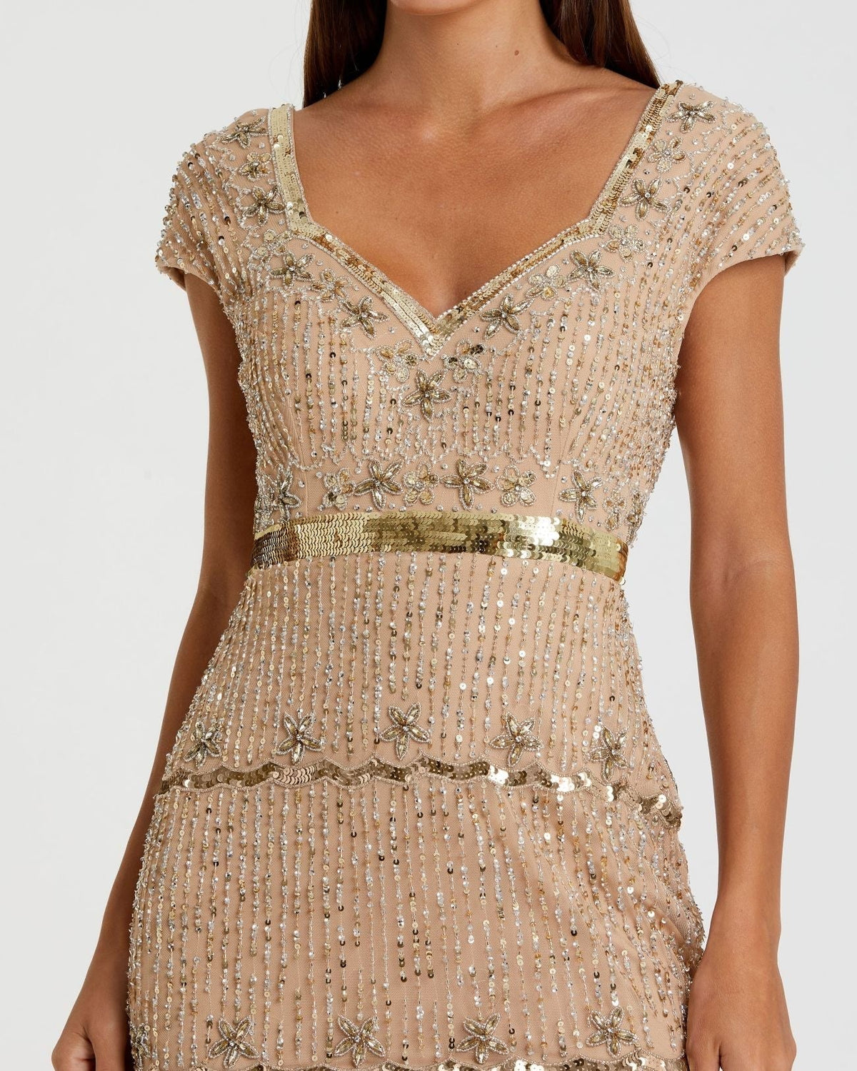 Petite Nude Sequin Cap Sleeve Sweetheart Column Gown