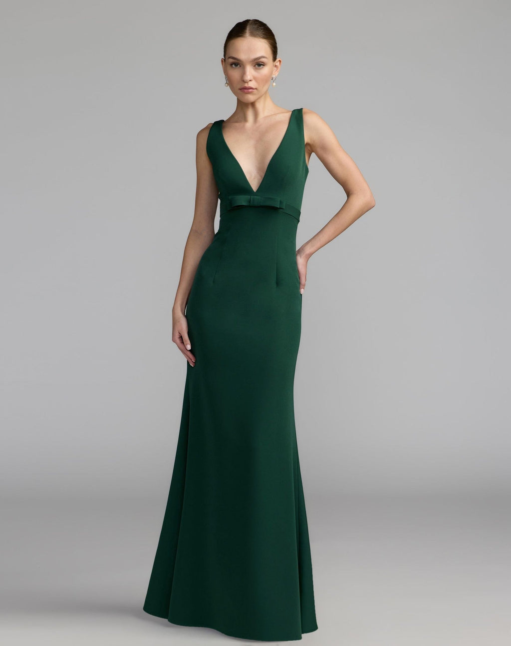 Emerald Crepe V-Neck Mermaid Gown With Bow
