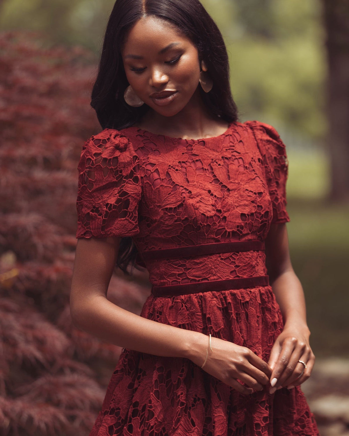 Burgundy A-Line Short Sleeve Lace Midi Dress