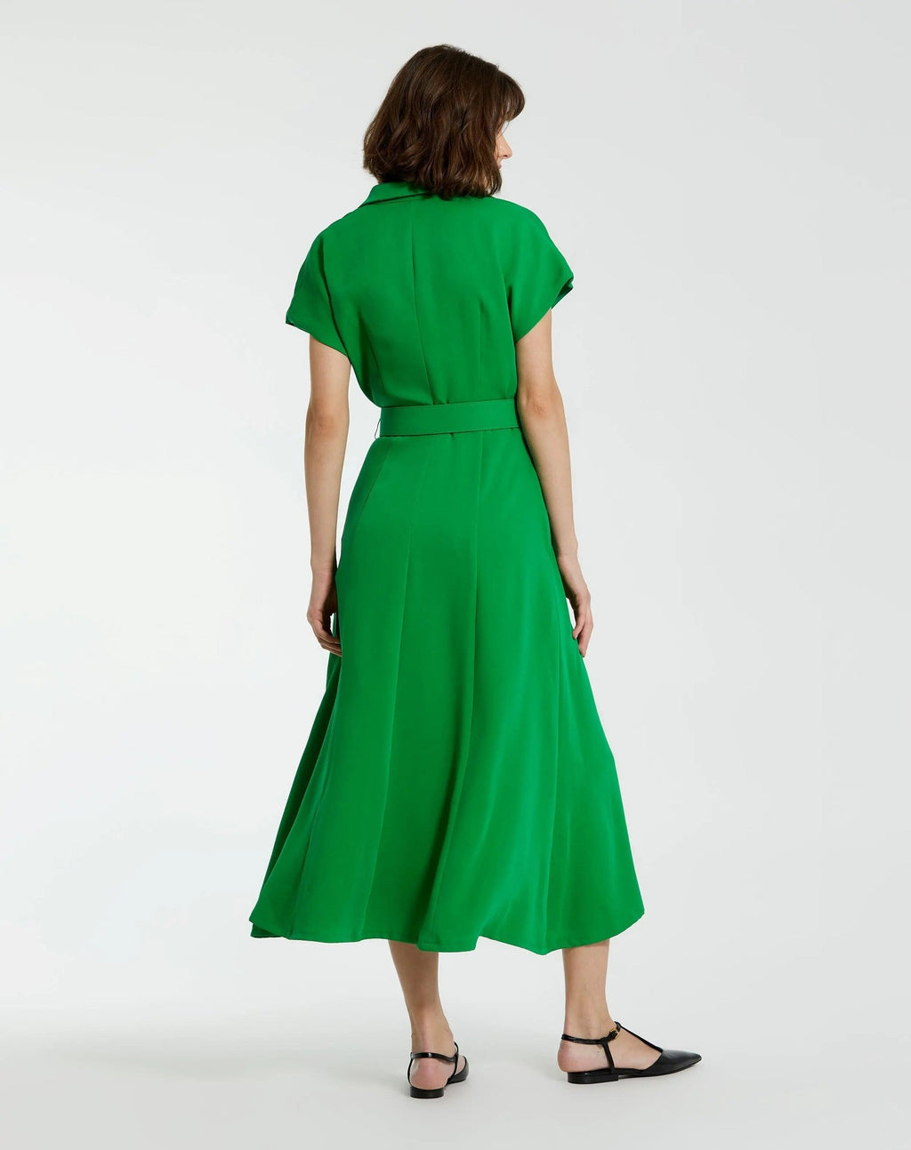 Green Crepe Collared Short Sleeve Midi Dress With Belt