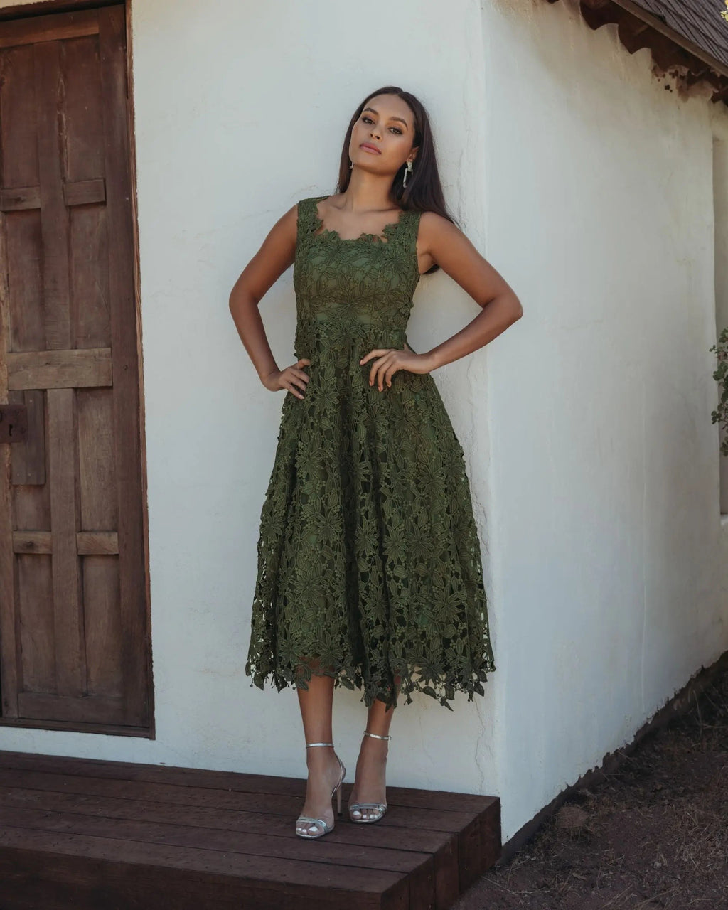 Army Green Sleeveless Embroidered Lace A-Line Midi Dress