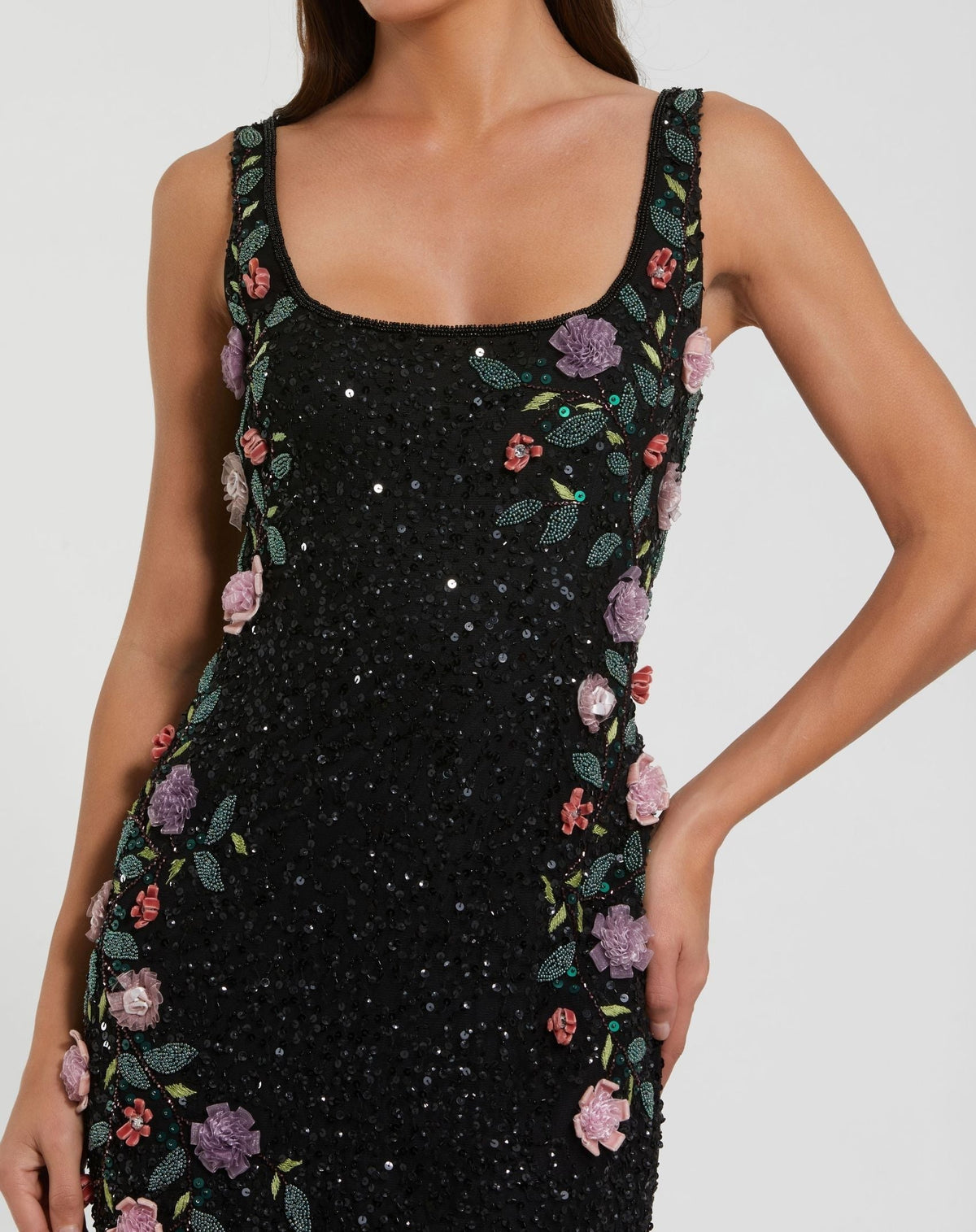 Petite Black Floral Beaded Scoop Neck Sleeveless Gown