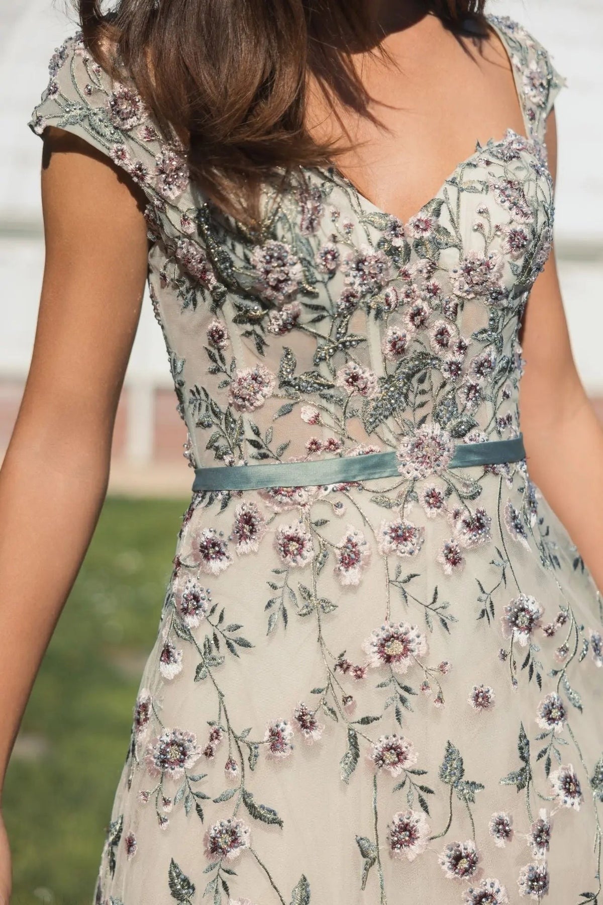 Ivory Floral Embroidered Sweetheart Neckline Midi Dress