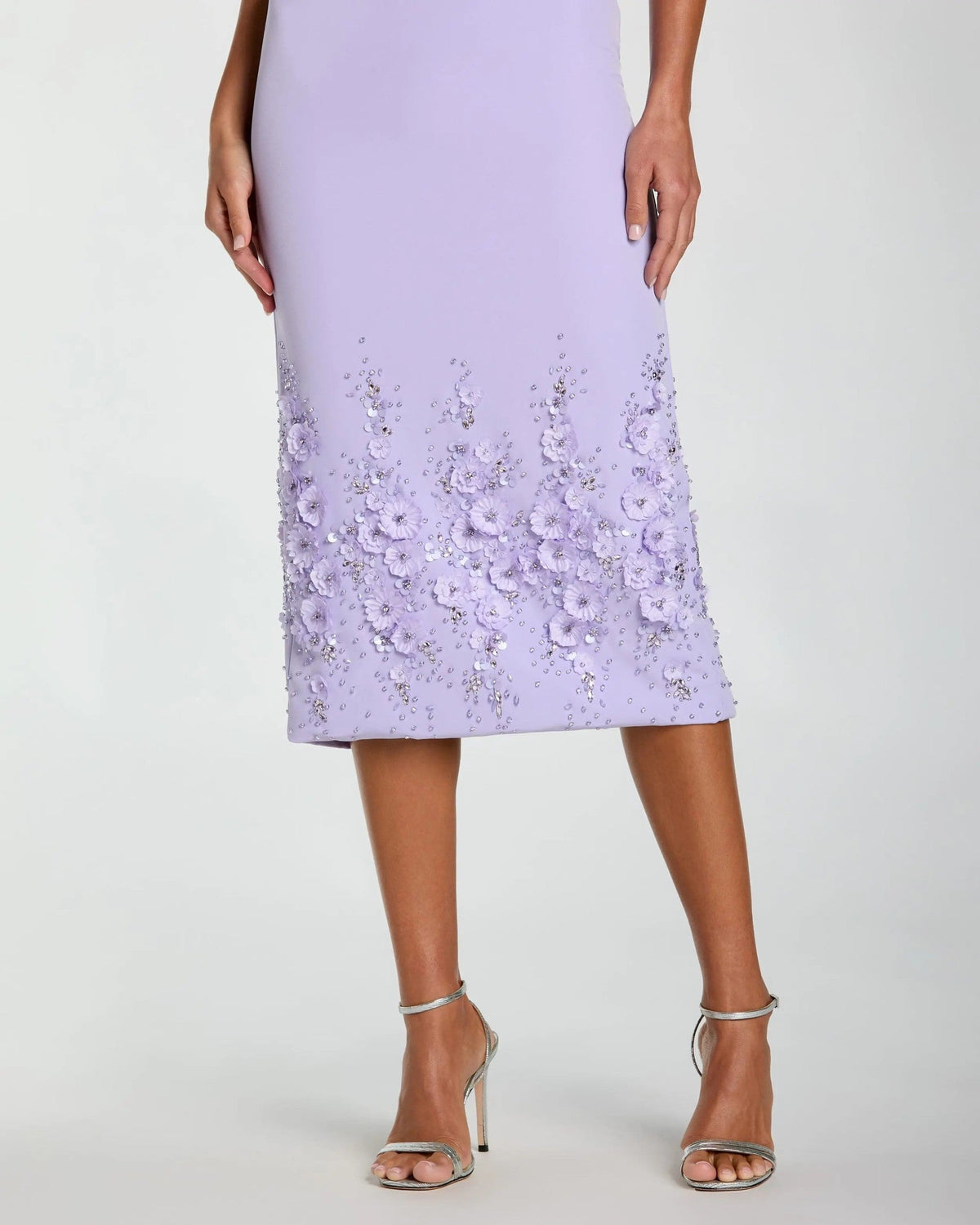 Lilac Crepe Sleeveless Midi Dress With Flower Beading