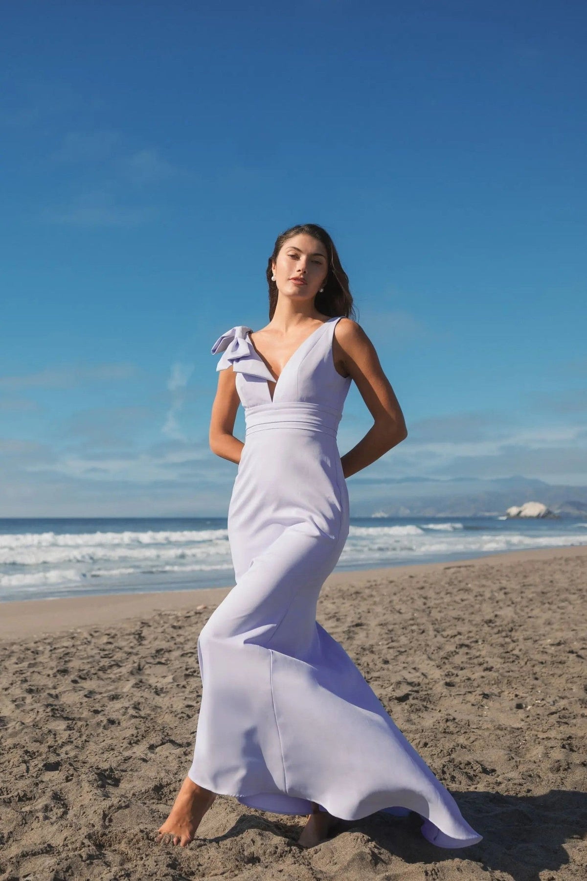 Lilac Sleeveless V Neck Bow Detail Mermaid Gown